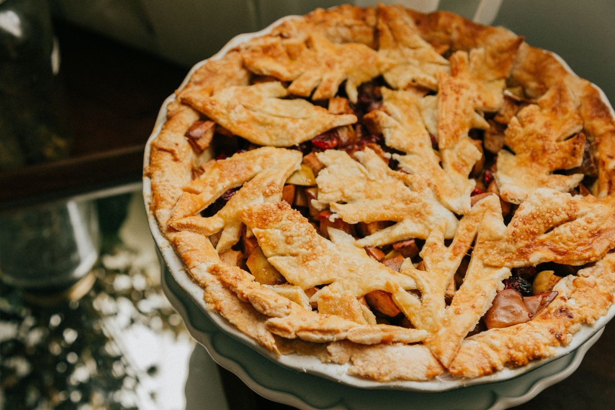 15 Amazing Elderberry Pie Recipes To Make At Home