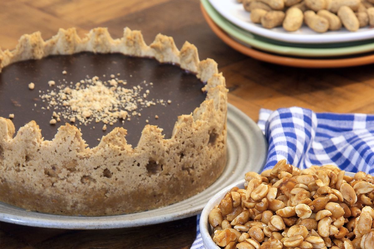 15 Amazing Peanut Pie Recipes To Make At Home