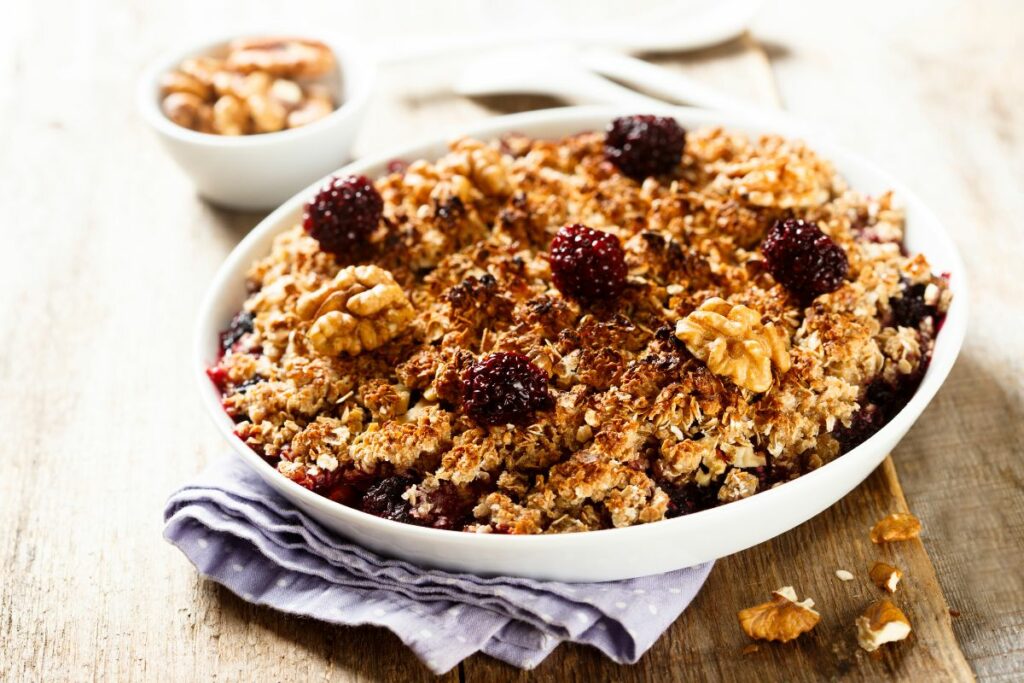 15 Best Oatmeal Crumble Topping Recipes To Try Today - Eat Kanga