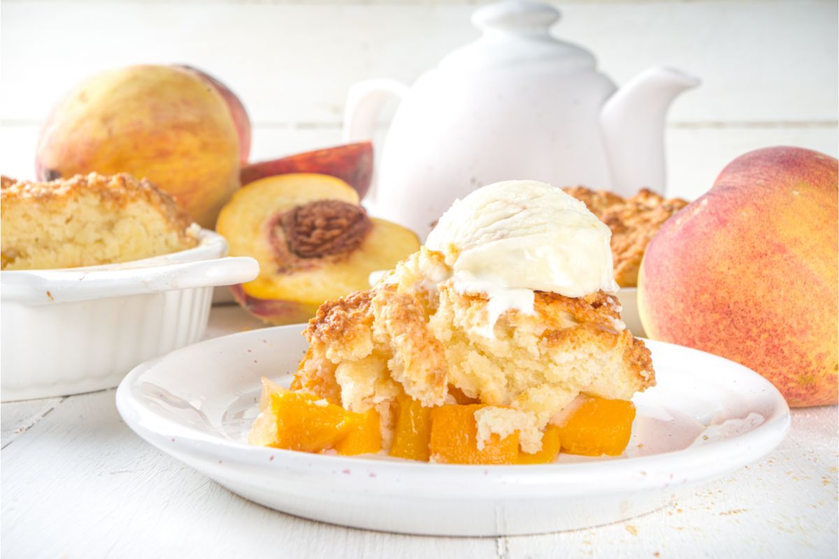 15 Best Peach Cobbler Cake Recipes To Try Today Eat Kanga