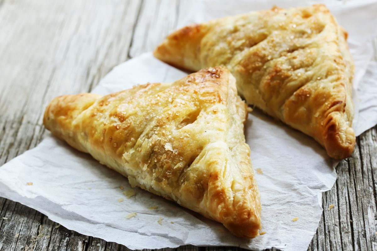 15 Marvelous Coconut Turnover Recipes That You Will Adore