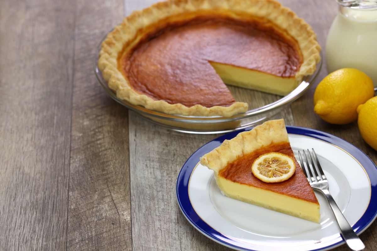 What Does Buttermilk Pie Taste Like? 