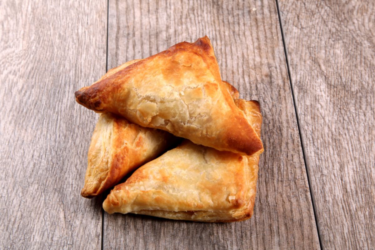 What Does Puff Pastry Look Like When It Is Cooked?