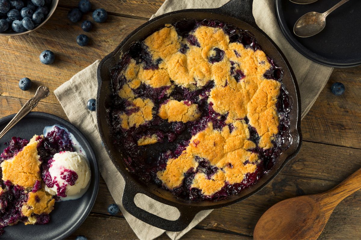 15 Best Bisquick Blueberry Cobbler Recipes to Try Today!