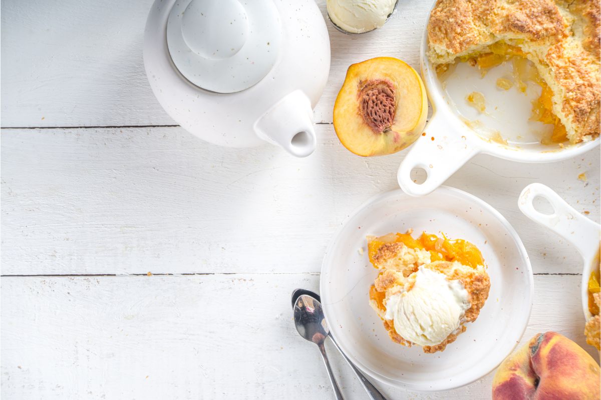 15 Best Mini Peach Cobbler Recipes To Try Today (15)