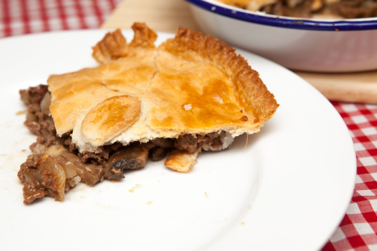 15 Incredible Mincemeat Pie Recipes For Home Cooks