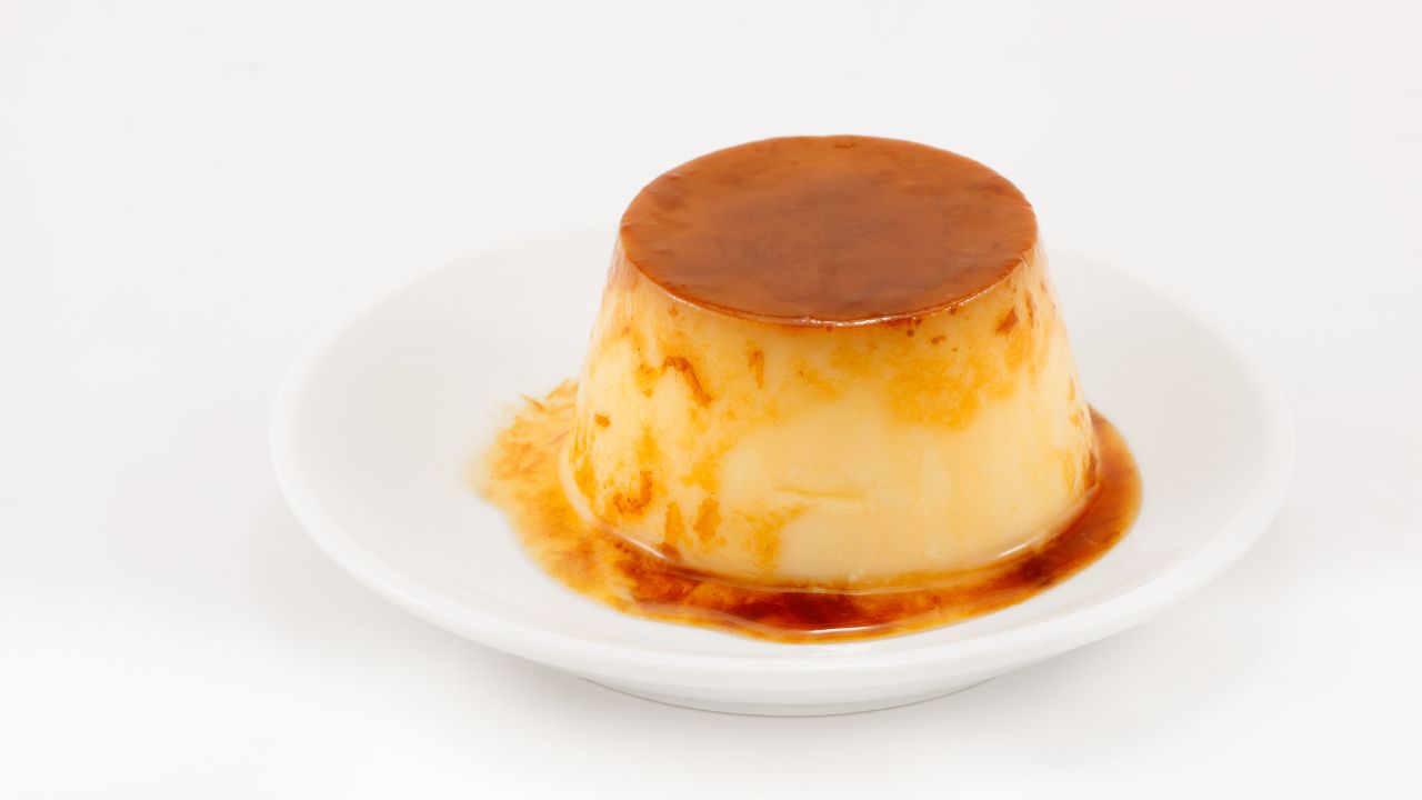 15 Incredible Mini Flan Recipes For Home Cooks (13)