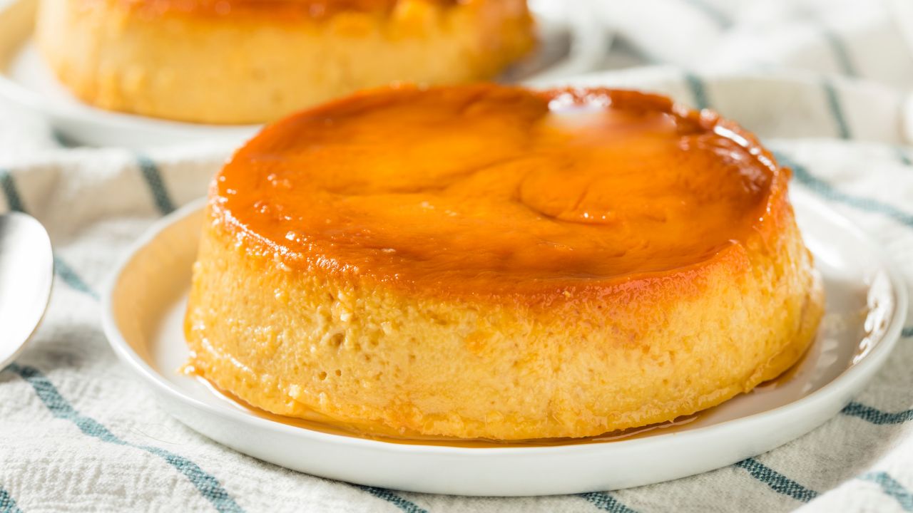 15 Incredible Mini Flan Recipes For Home Cooks (6)
