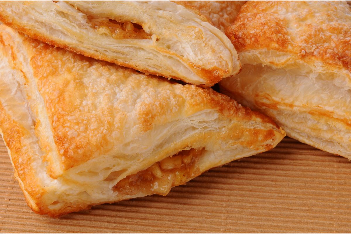 15 Marvelous Pear Turnover Recipes That You Will Adore