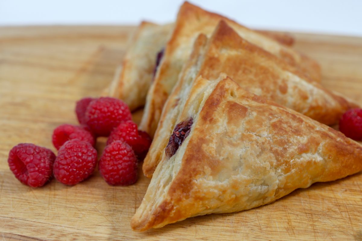 15 Marvelous Raspberry Turnover Recipes That You Will Adore