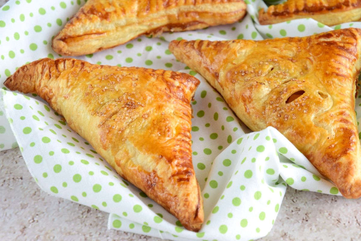 Air Fryer Pumpkin Turnovers