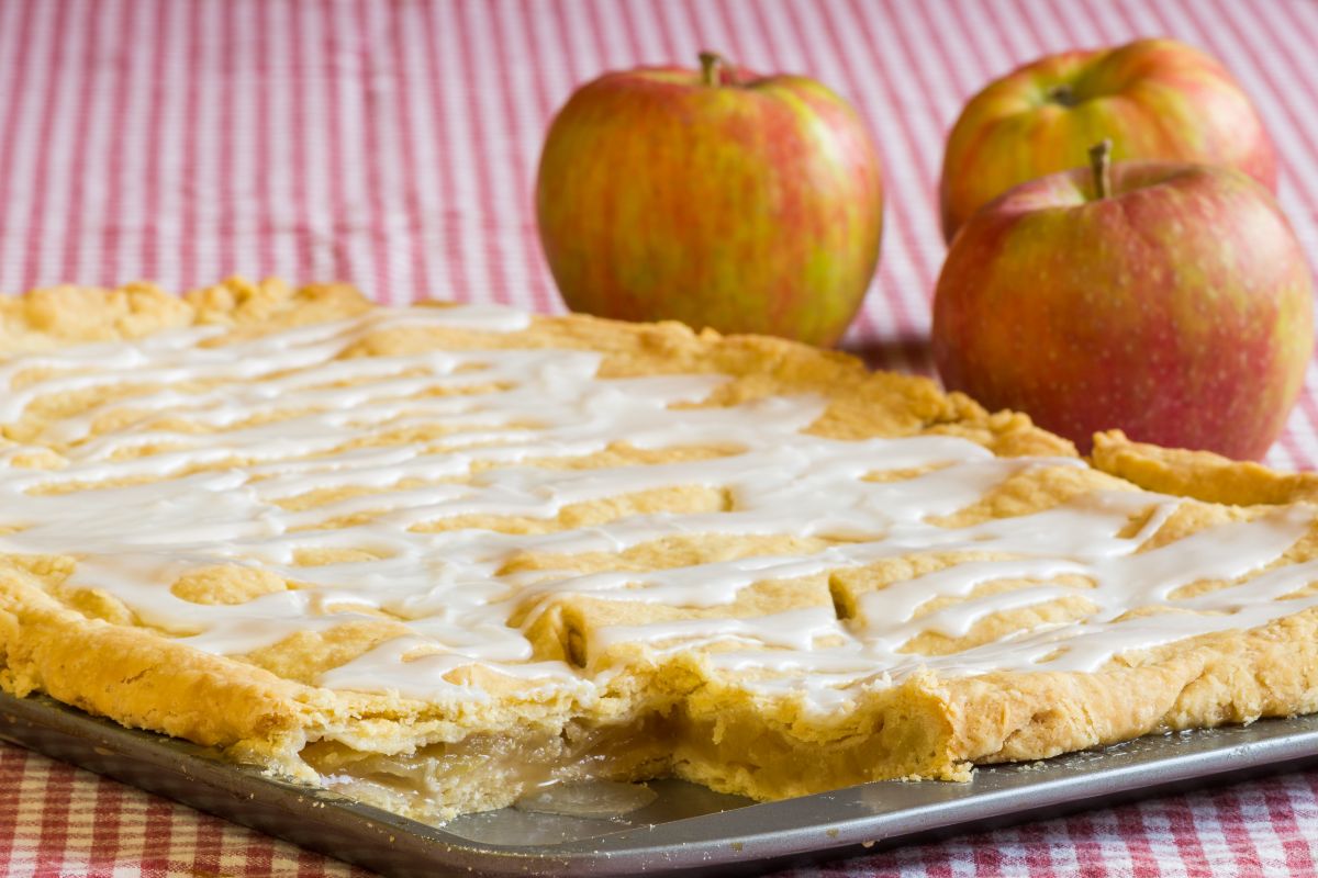 Apple-Cranberry Slab Pie