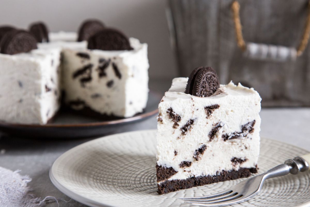 Birthday Cake Oreo Cheesecake