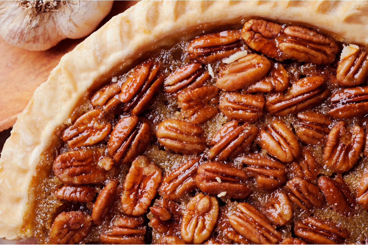 Does Pecan Pie Need To Be Refrigerated?