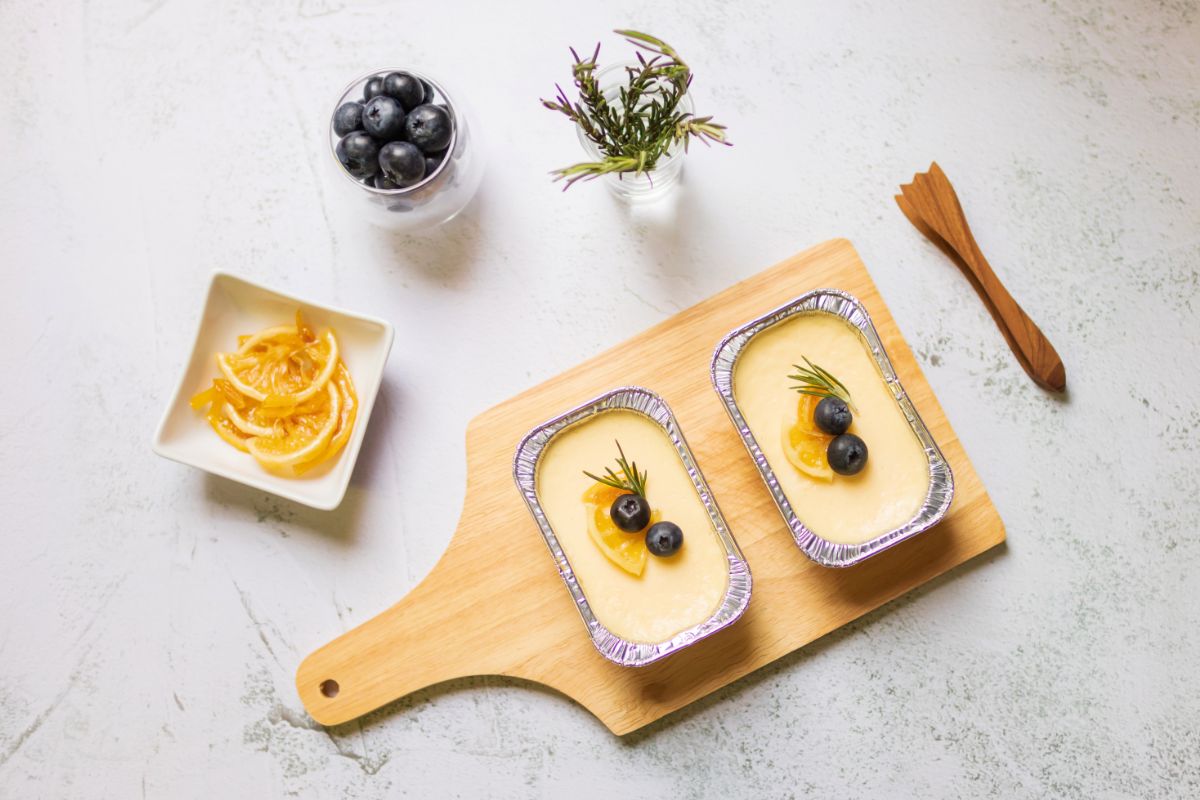 Gluten-Free Lemon Blueberry Cheesecake