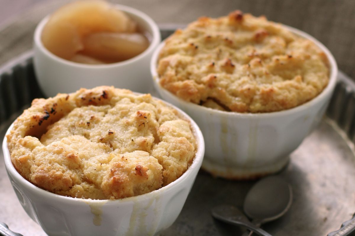 Peanut Butter and Apple Cobbler