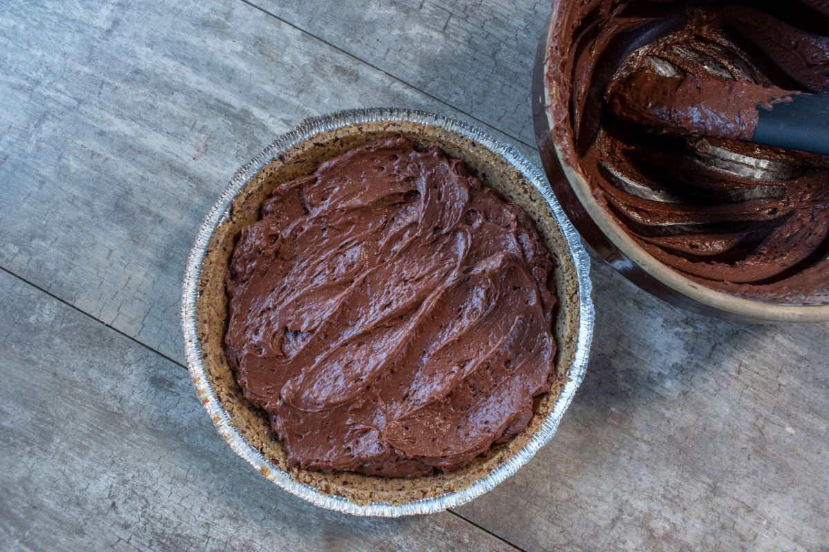 Skinny Triple Chocolate Pie