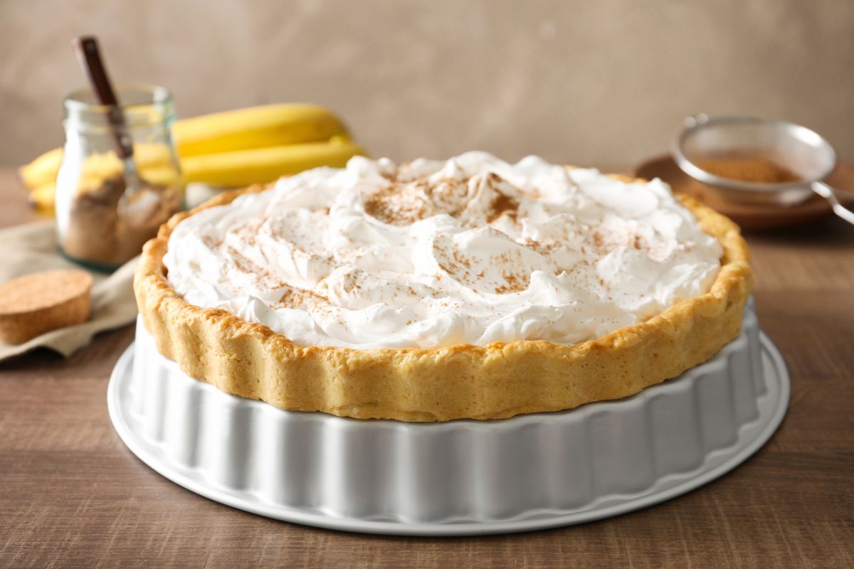 Butterscotch Banana Pudding Pie