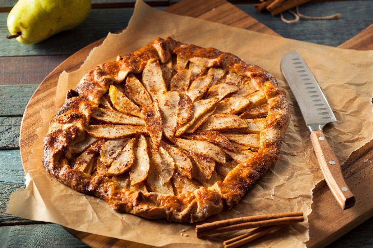 Cinnamon Spiced Pear Galette