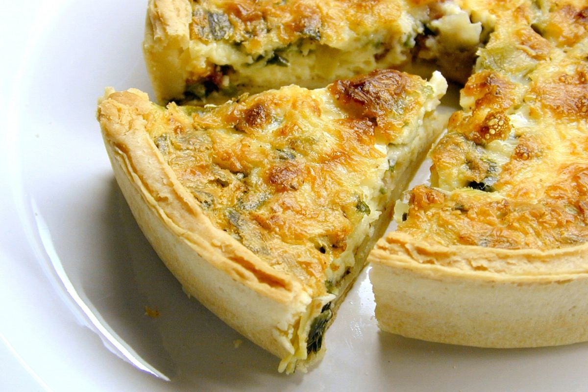 Crustless Sausage And Spinach Quiche