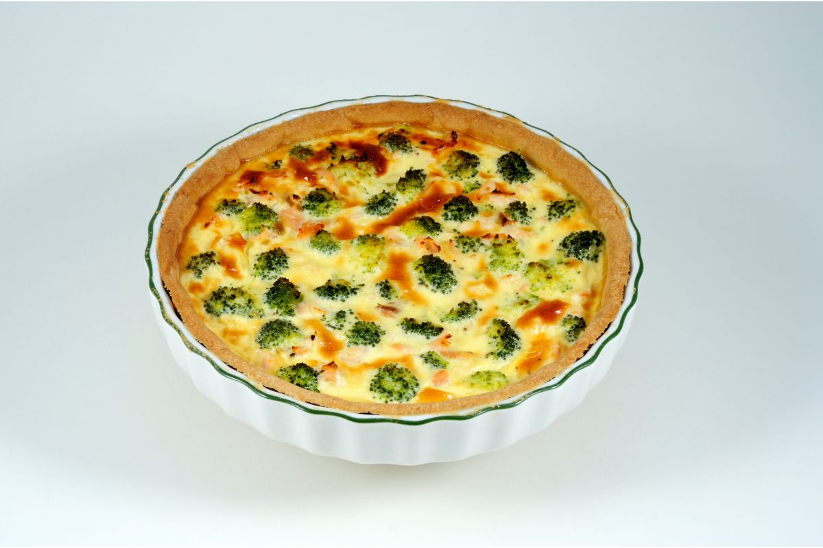 Smoked Salmon And Broccoli Quiche