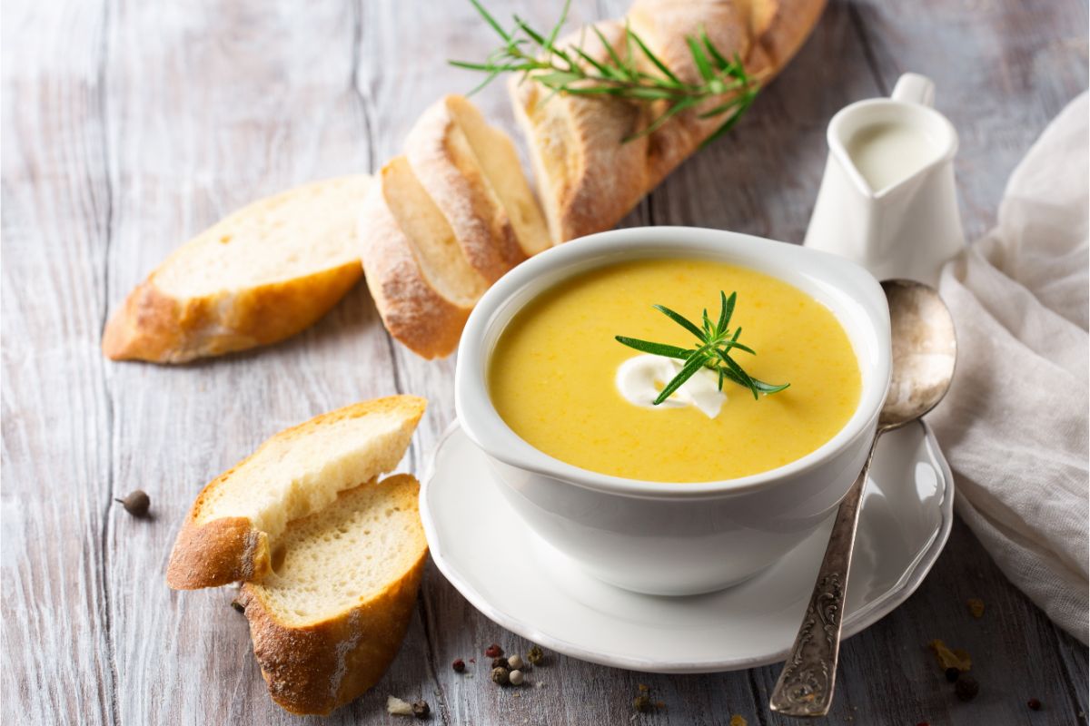 30+ Best Breads For Soup (And Other Similar Sides!)