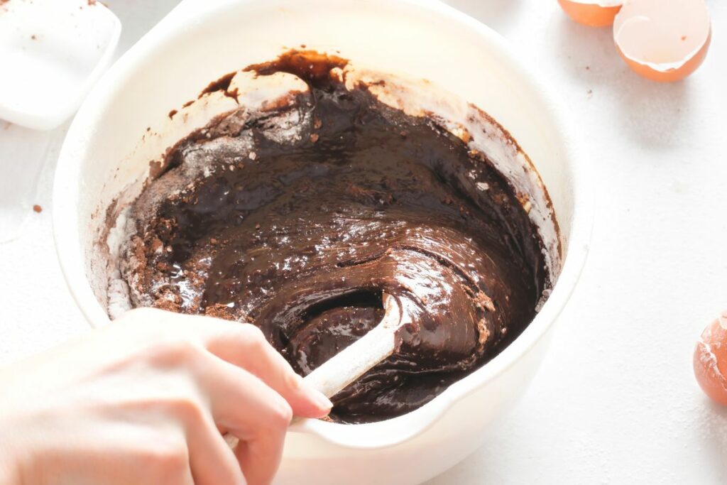 How Long Does Cake Mix Last And The Best Way To Store It