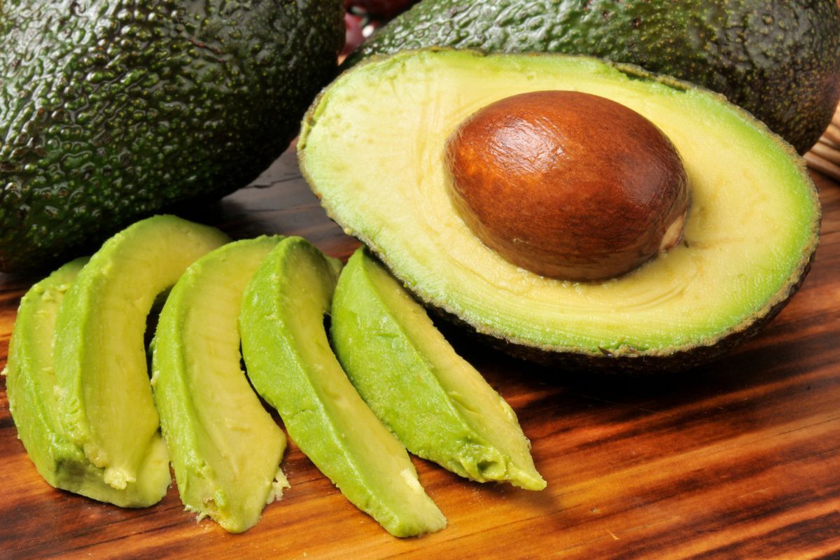 How To Eat Avocado Raw: 15 Ways To Enjoy Them - Eat Kanga