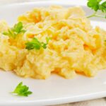 How To Make Scrambled Eggs In The Microwave Without Using Milk