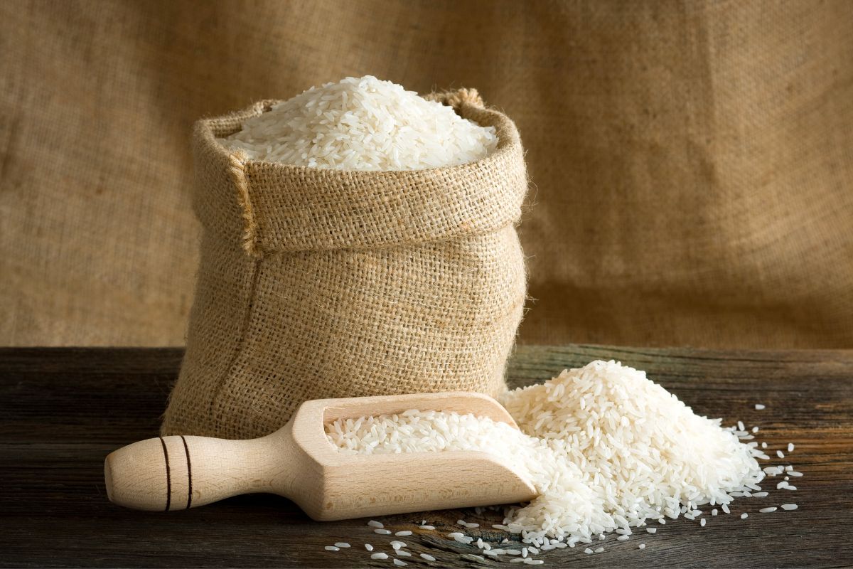 Is It Safe To Eat Uncooked Rice?