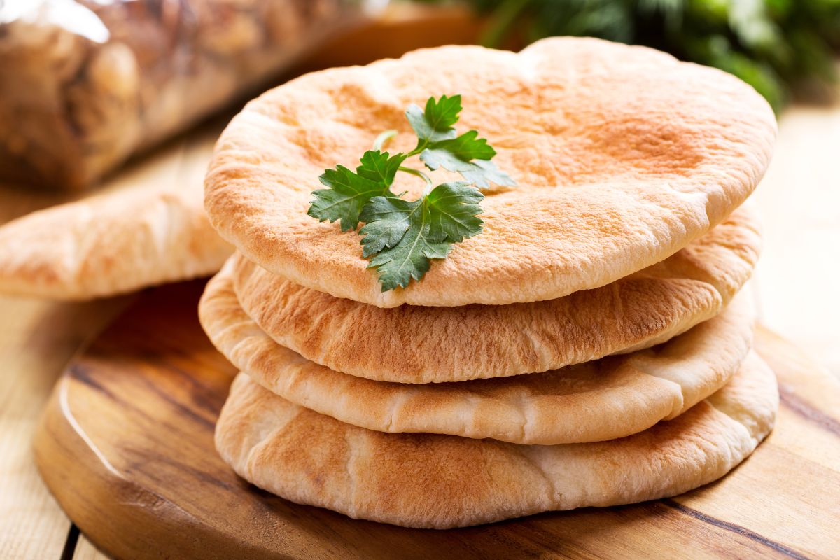 Making Perfect Homemade Pita Bread Using this Recipe