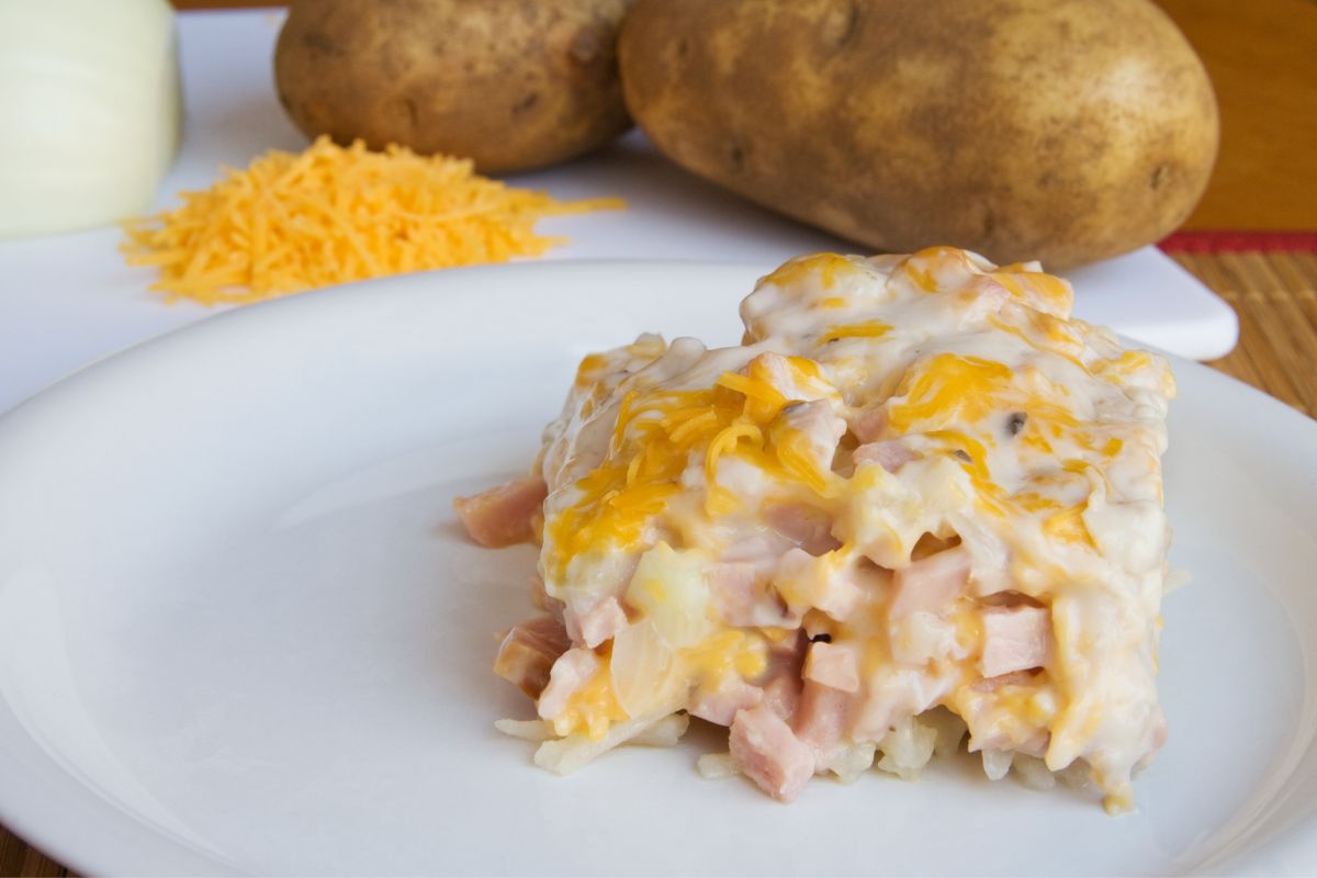 The-Best-Ever-Ham-And-Cheese-Hash-Brown-Casserole-Recipe