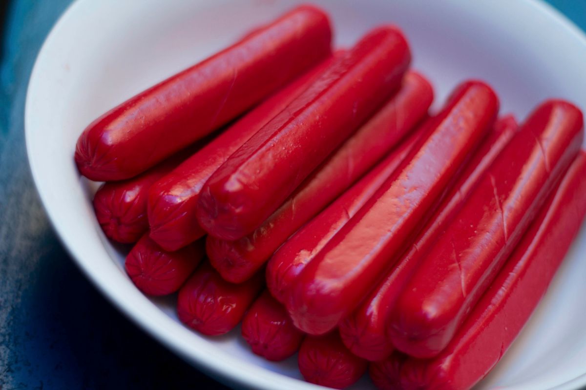 The Best Ways To Reheat Hotdogs