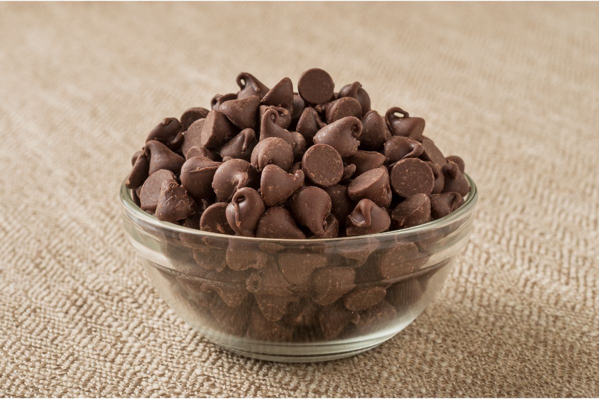The Correct Way To Measure Chocolate Chips