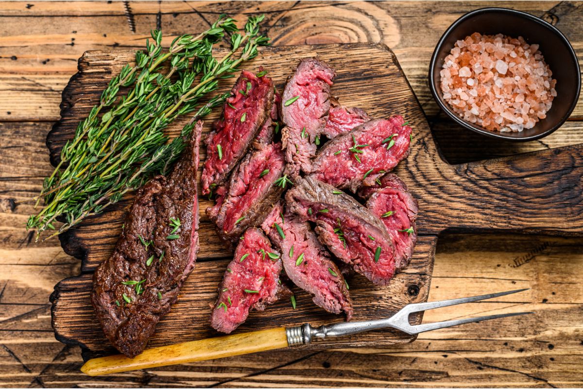 What Side Dishes Go With Skirt Steak? 13 Of The Best Options
