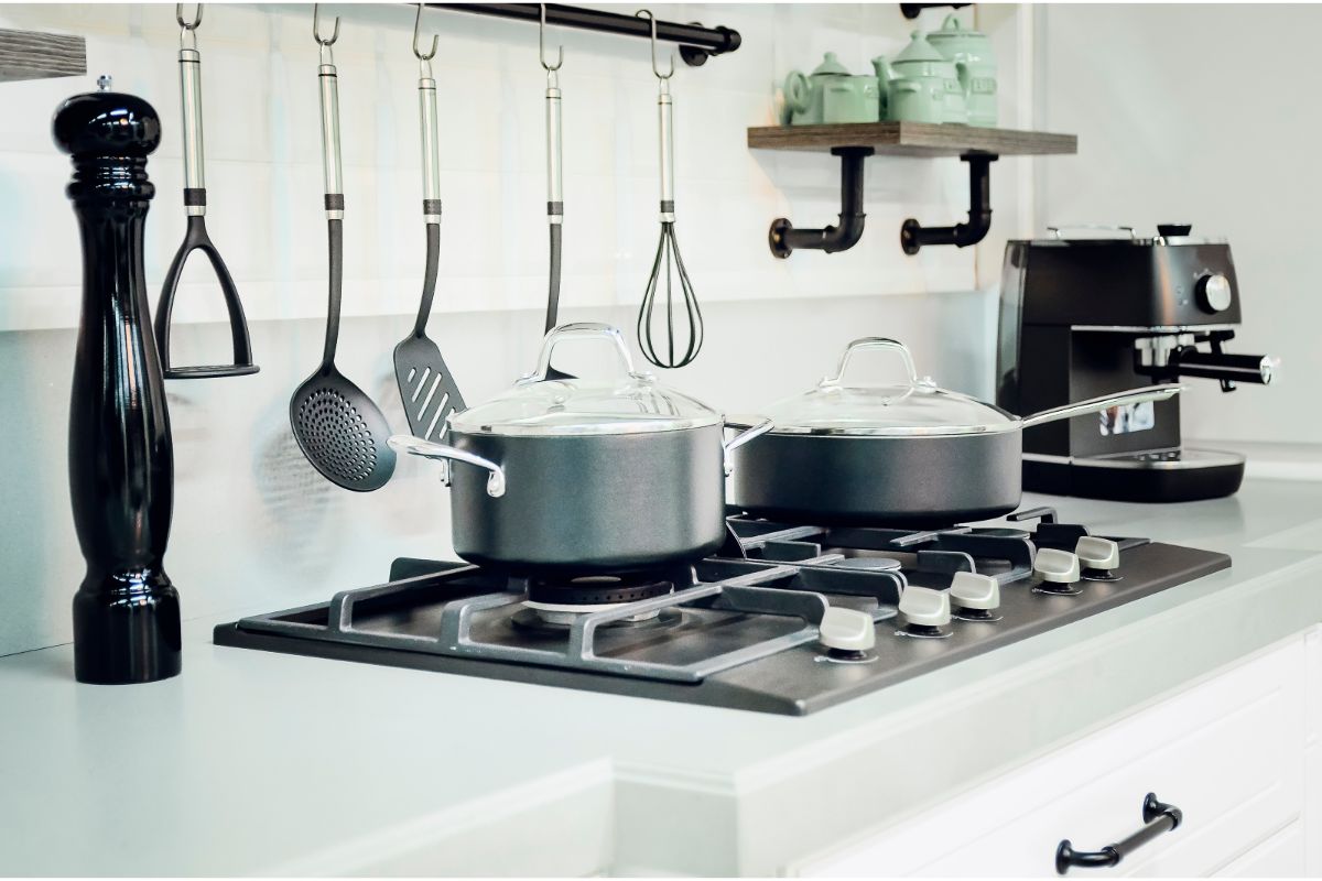 18 Most Common Pieces of Kitchen Equipment