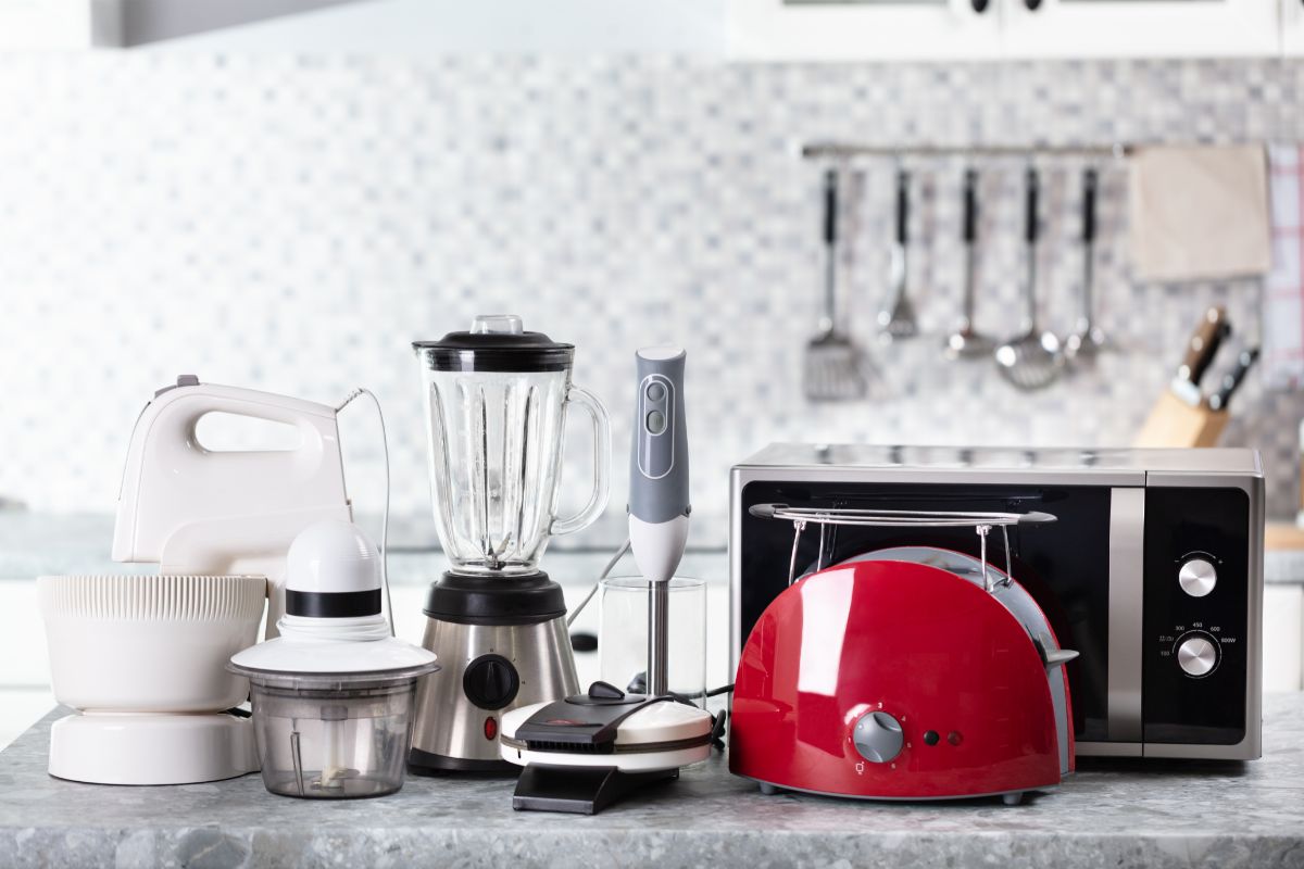 18 Most Common Pieces of Kitchen Equipment