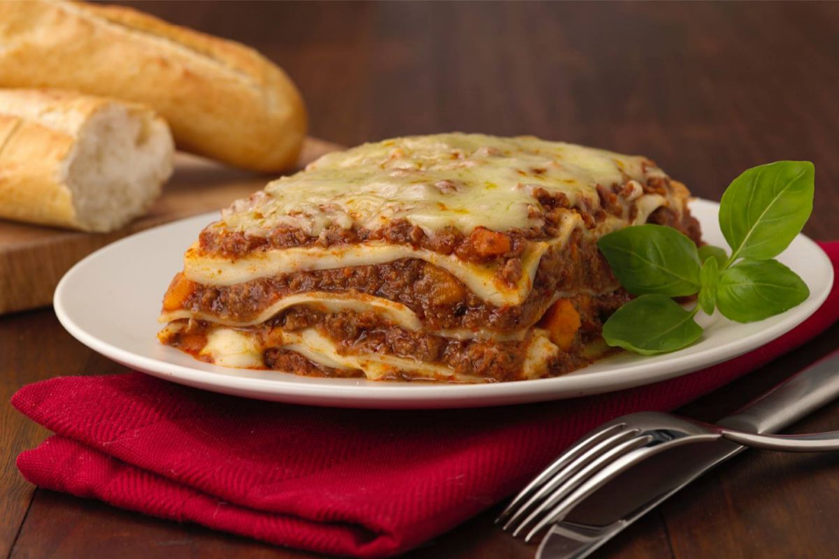 How To Layer Lasagna