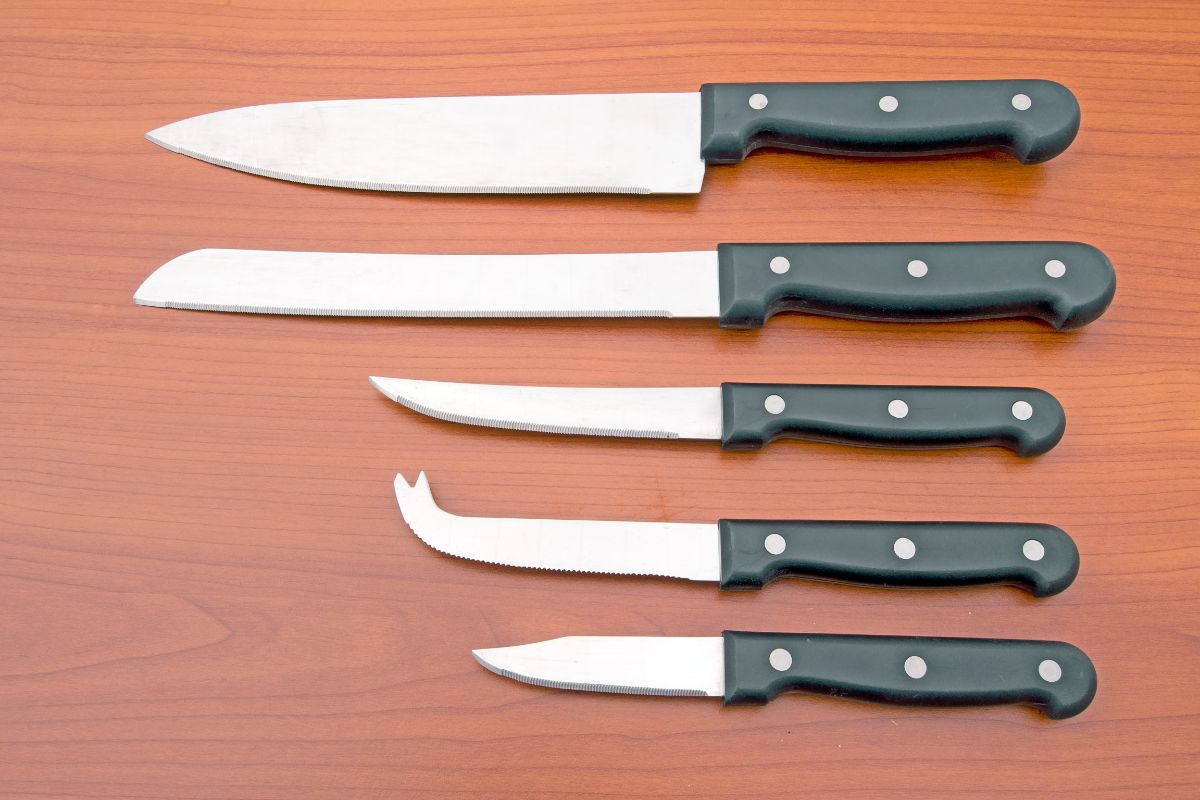 What Are Three Must Have Kitchen Knives?