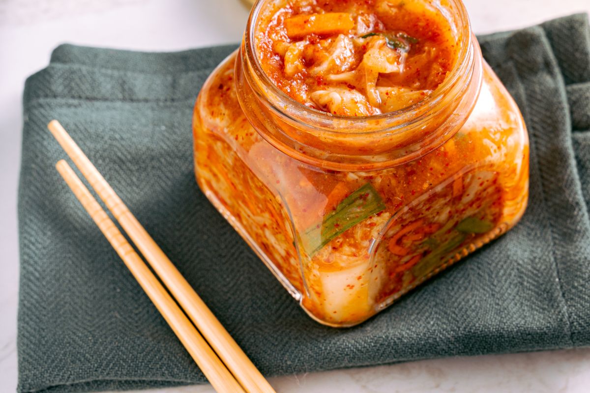What Does Kimchi Taste Like?